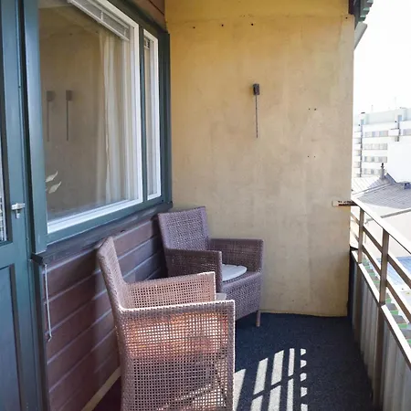 Apartman Tyylikaes Helmi - Taeysin Remontoitu Keskustayksioe Jakobstad